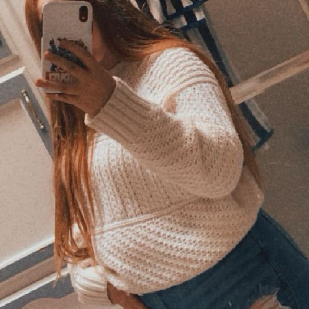 Time and Tru Knite Sweater
